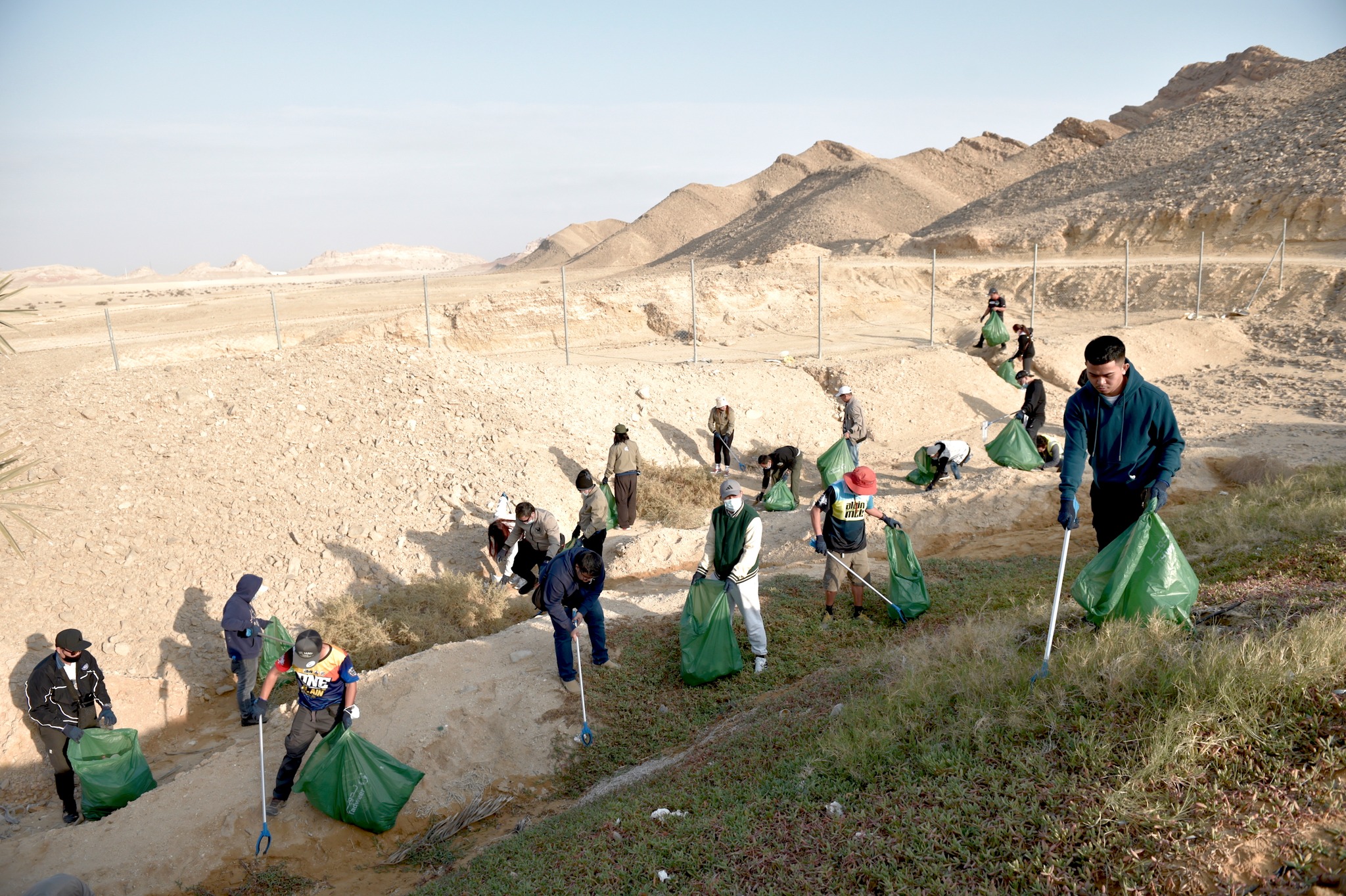 Al Ain Clean-Up Campaign - Organized by Lavajet in Partnership with Tadweer and Local Organizations - Image 3